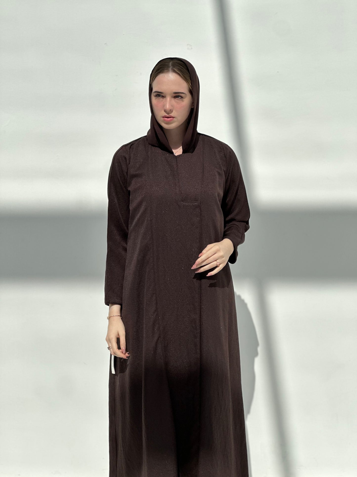 EQ07 - The Shimmer Abaya