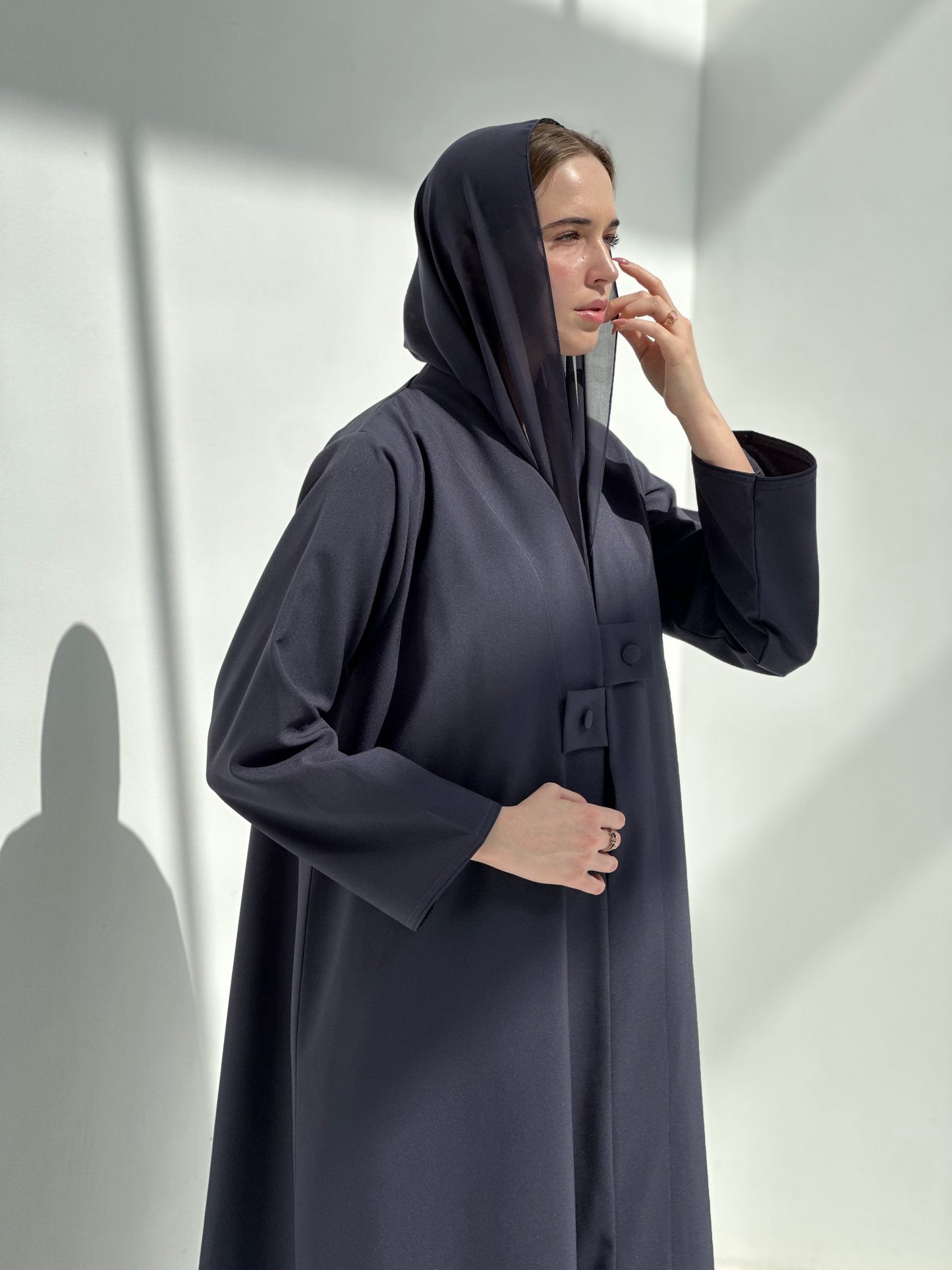 EQ08 - The Button Abaya