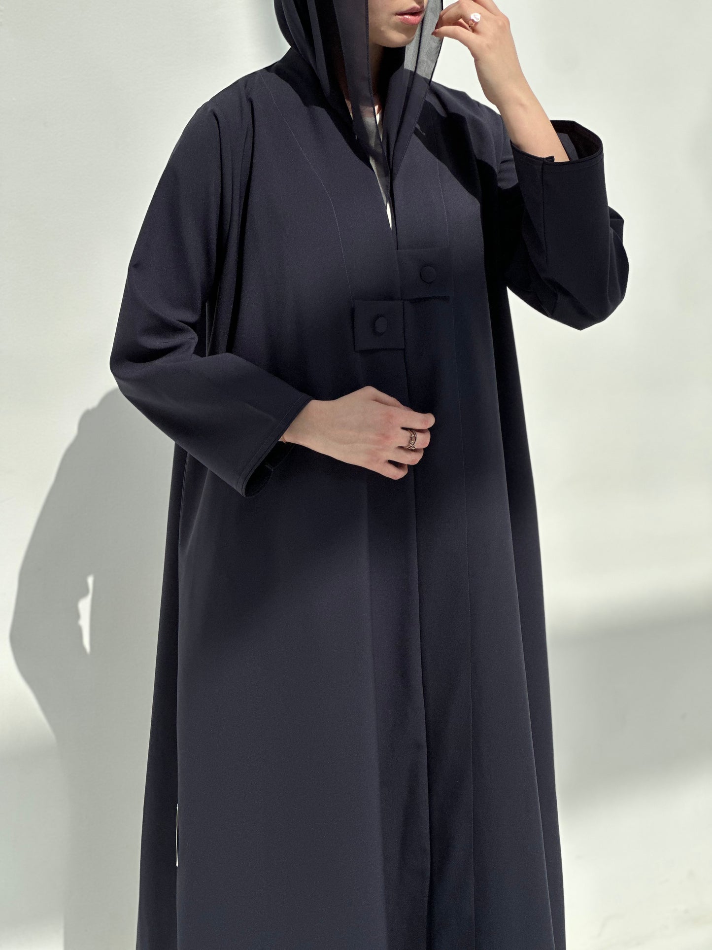 EQ08 - The Button Abaya