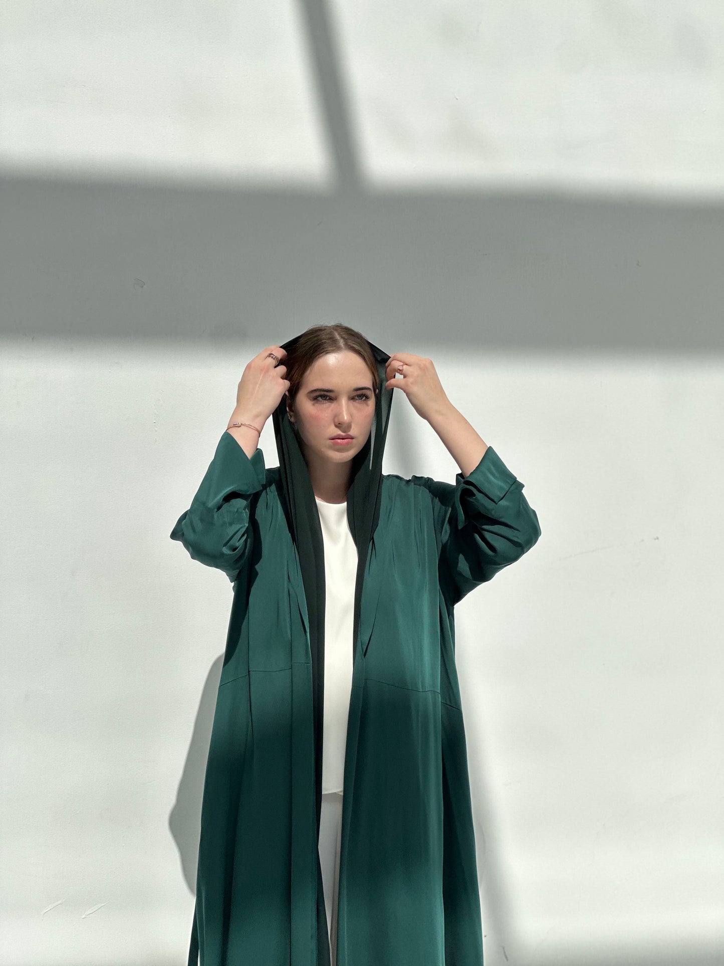 EQ01 - The Flows Abaya