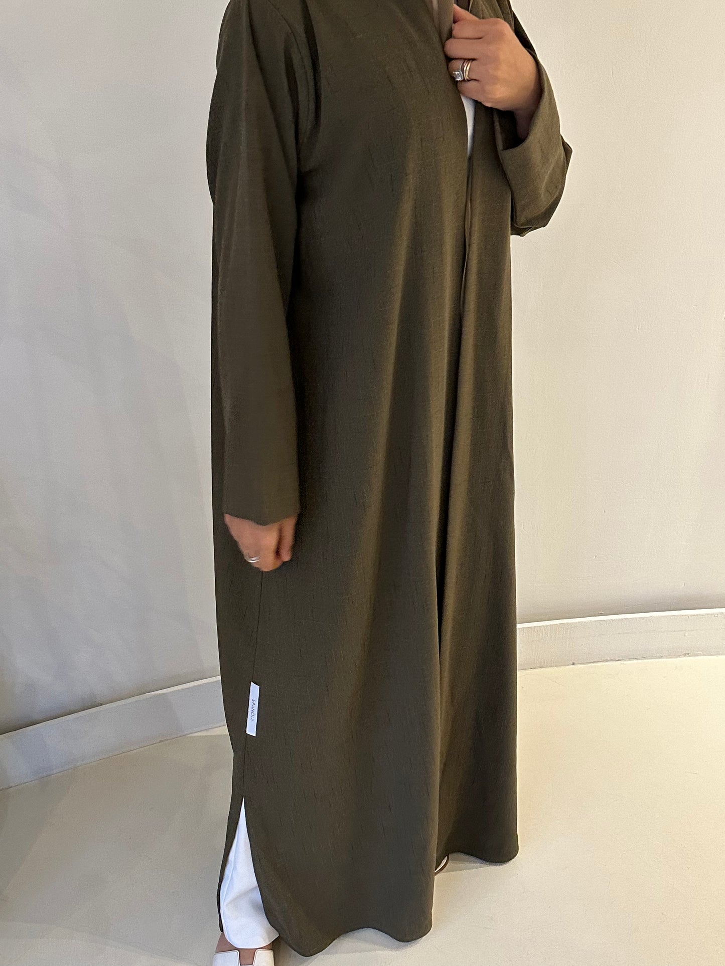 EW01 - Winter Thick Abaya