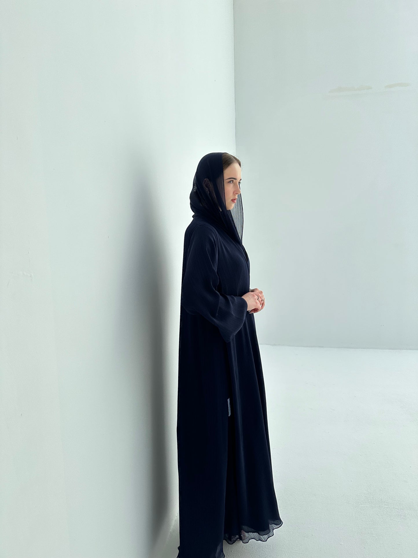 ER04 - The Glam wear abaya